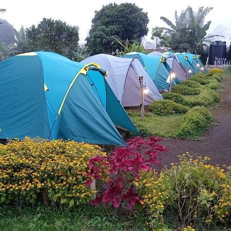 The Gate Rinjani Hotel Sajang Bagian luar foto